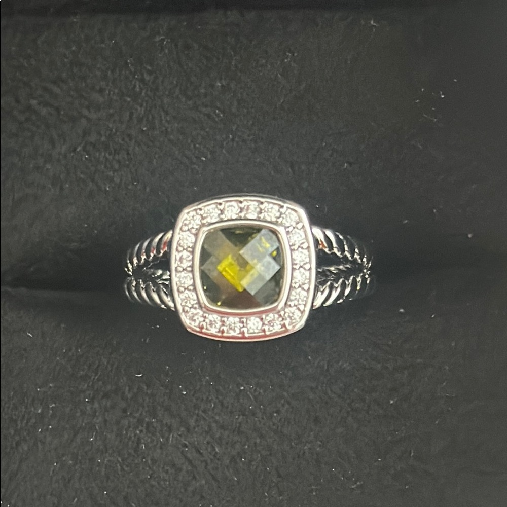 David Yurman Silver Ring with Yellow Cushion Stone and Pavé Halo. Never worn.